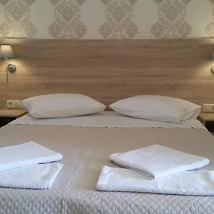 https://dreamy-airports-apartment.rethymnohotels.net